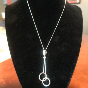 Sterling silver 16" necklace with interlocking pendant